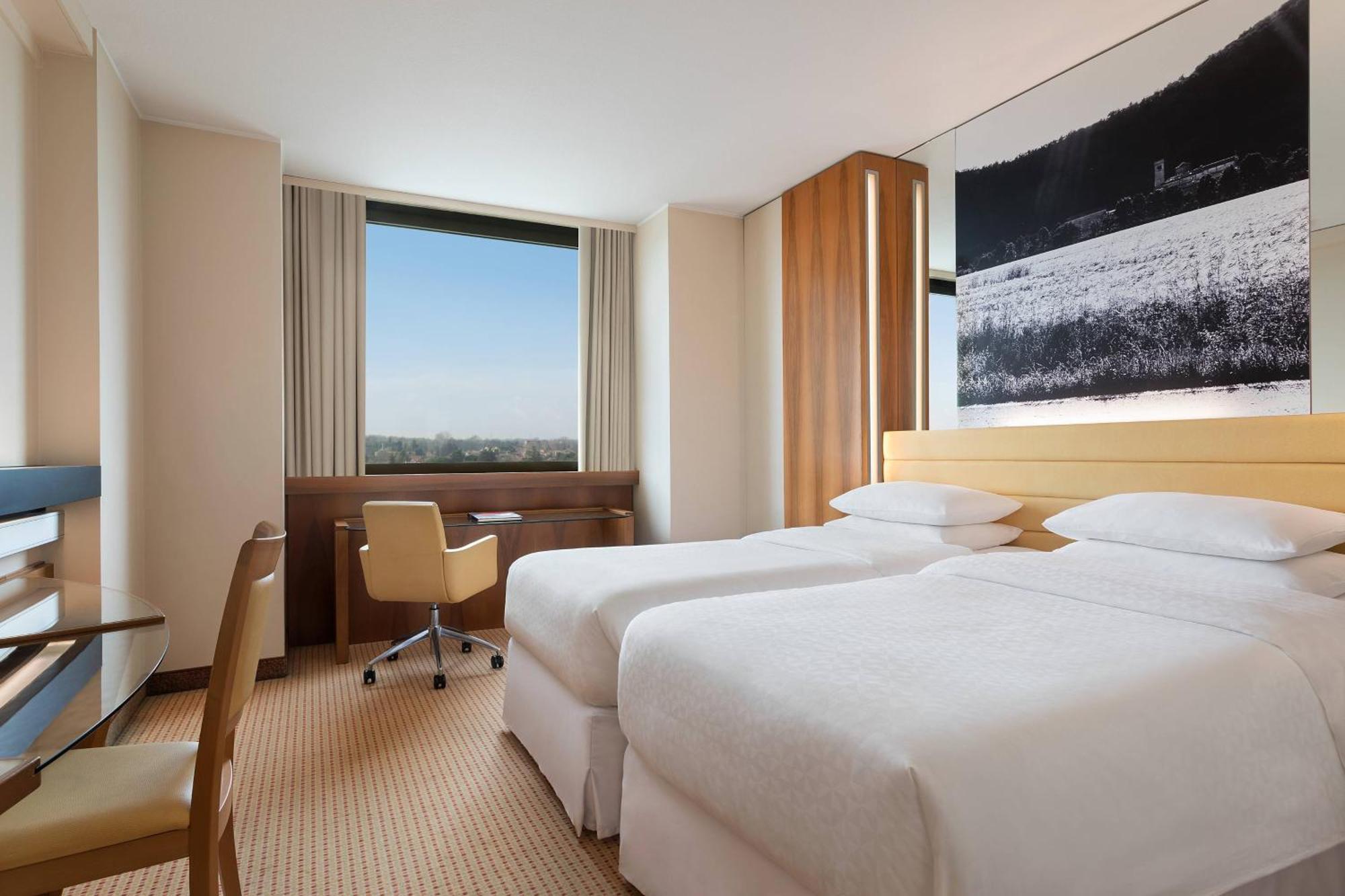 Four Points By Sheraton Padova Ngoại thất bức ảnh